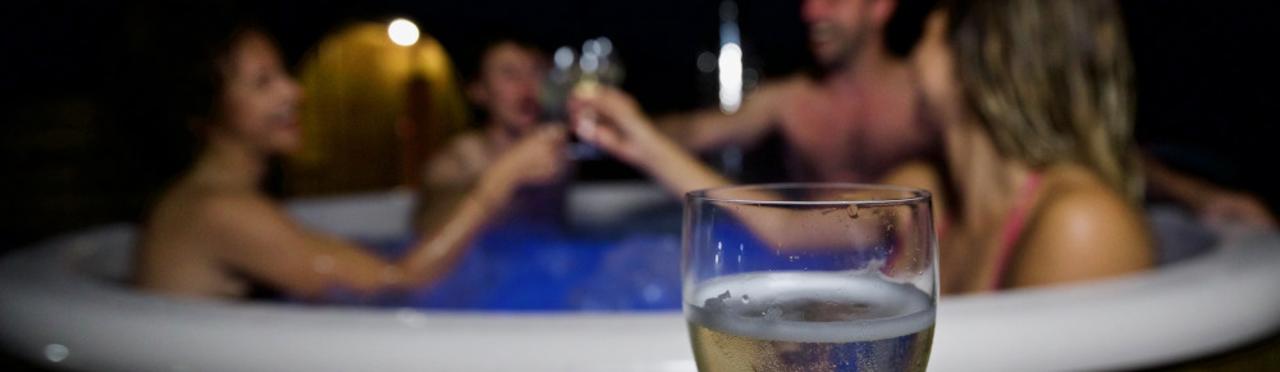 Apericena con calice in spa - Valloriate